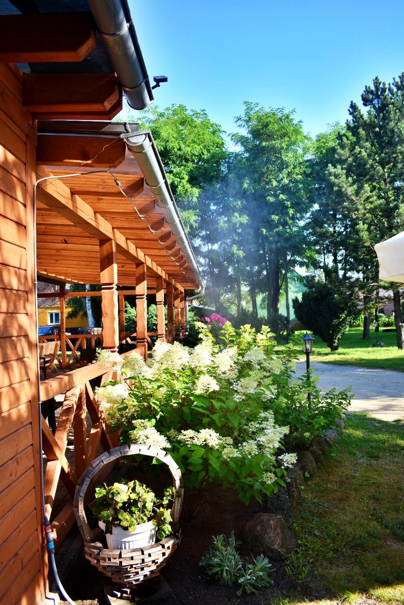 Center Angelos Bronków Dış mekan fotoğraf